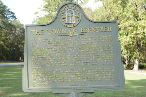 Historical marker for the Town of Ebenezer, detailing its founding and significance in Savannah's history.