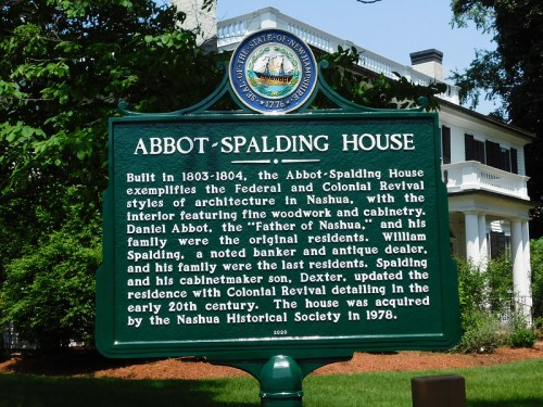 Historical marker for the Abbot-Spalding House, detailing its architecture and history in Nashua, New Hampshire.