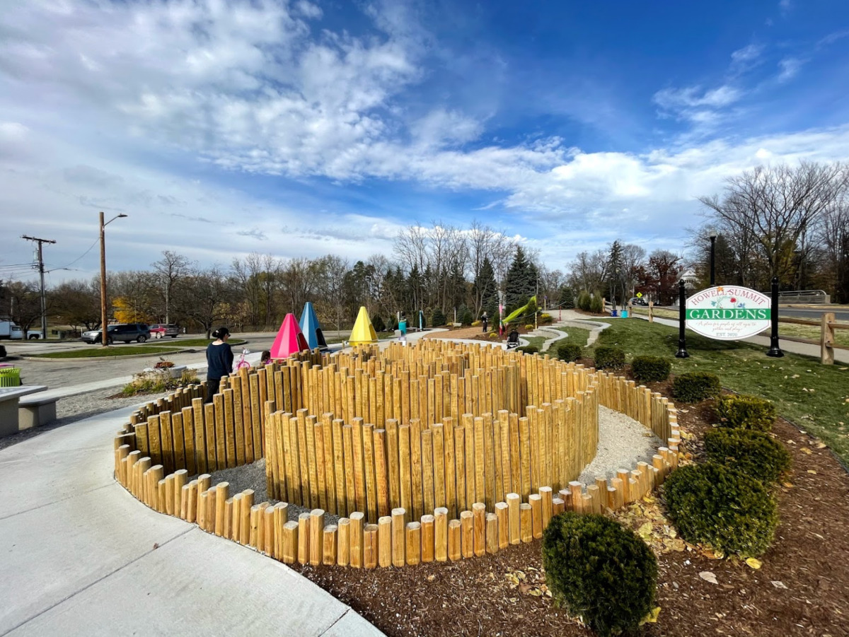 Howell Summit Gardens Is Whimsical Park In Michigan