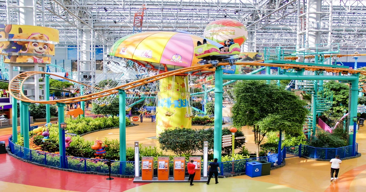 This 7-Acre Indoor Amusement Park In Minnesota Is Fun For All Ages