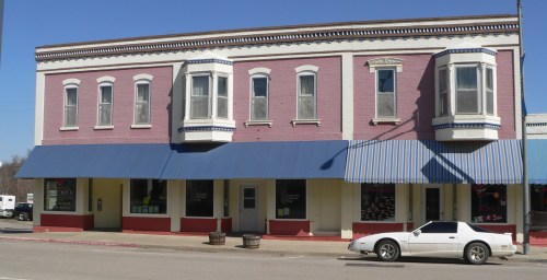 Pawnee City, Nebraska Is The Birthplace Of Larry The Cable Guy