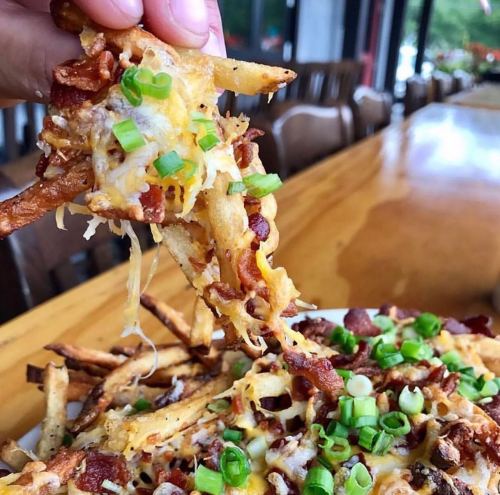 This Edgar Allan Poe-Themed Restaurant In Georgia Is A Delight