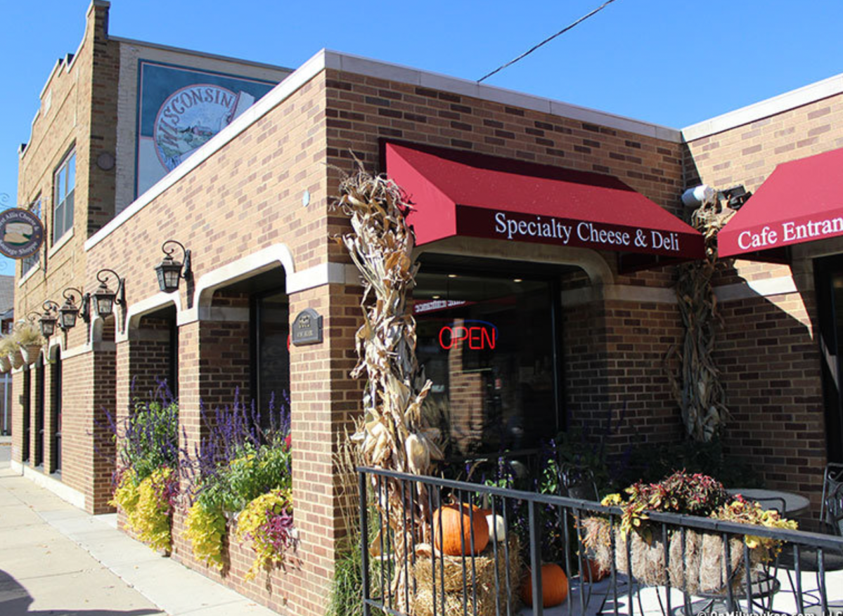 West Allis Cheese & Sausage Shoppe Is A Wisconsin Foodie Spot