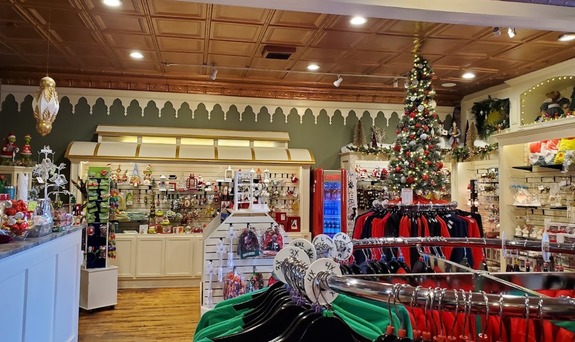 Castle Noel Is The Jolliest Christmas Museum Near Cleveland