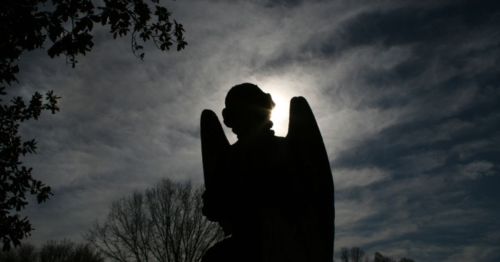 Statue of an angel in Mississippi