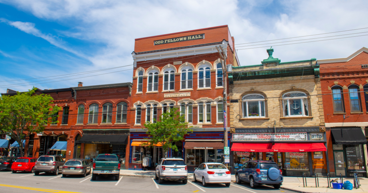 Explore Exeter, New Hampshire: A Charming Day Trip in John Irving's Hometown