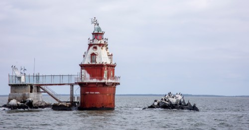 the abandoned ship john shoals lighthouse in delaware