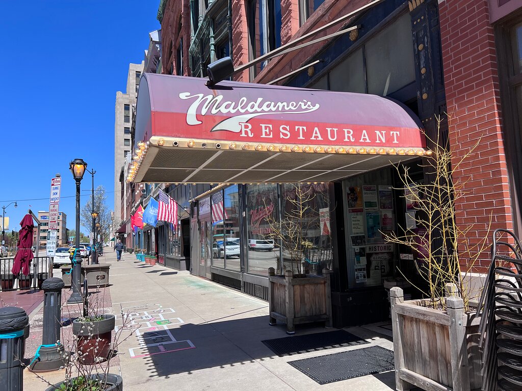 Maldaner’s Is A Historic Illinois Restaurant You Have To Try