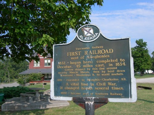 Historical marker for the Tuscumbia Railway, detailing its completion in 1834 and significance in the Civil War.