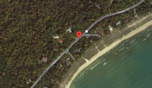 Map view showing Glidden Drive along the shoreline, surrounded by trees and residential areas.