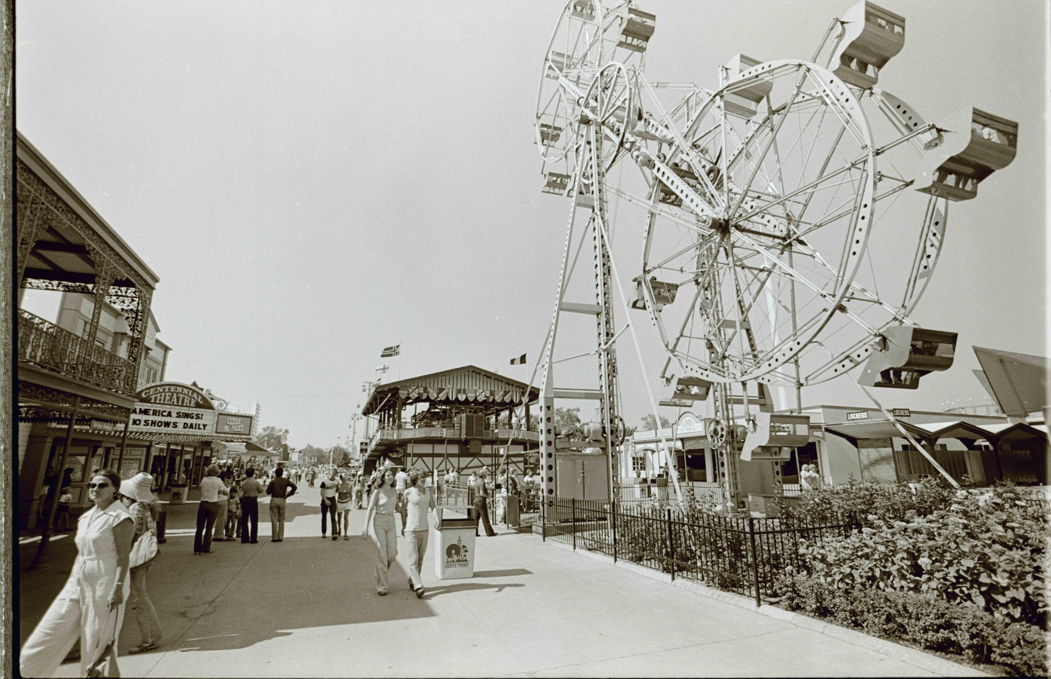 Stroll Down Memory Lane At This Brand-New Ohio Boardwalk, image size:2048x1324