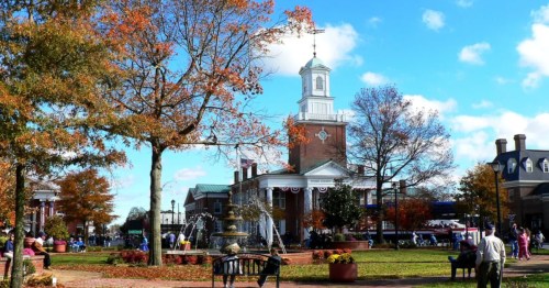Historic Georgetown Delaware in the fall, with Colonial-style brick buildings