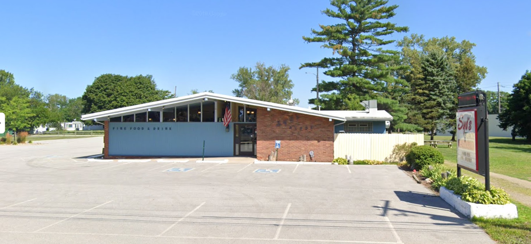 Enjoy The Freshest Lake Erie Perch At This OneOfAKind Seafood