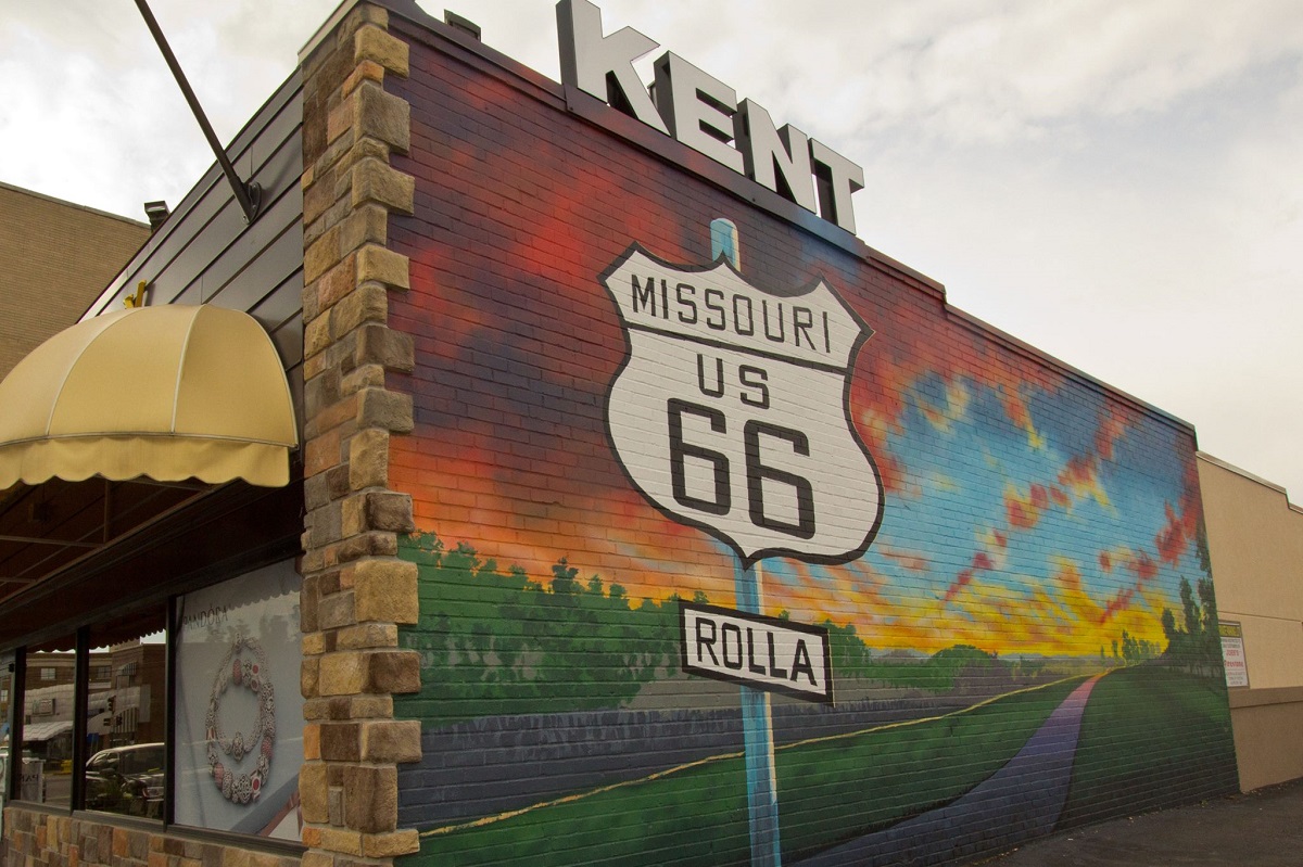 Summer Day Trip To Friendly Small Town Of Rolla, Missouri