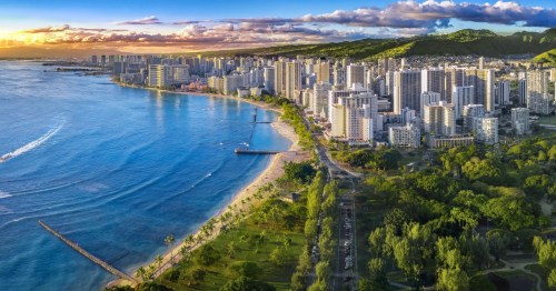 An aerial view of the Honolulu, Hawaii, skyline.