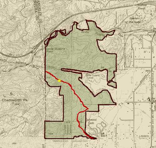 Map showing a topographic layout with contour lines, highlighting a trail and the Santa Susana Tunnel in green.