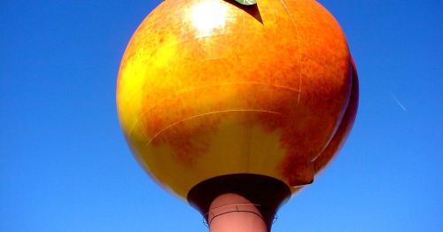 The Peachoid landmark in South Carolina