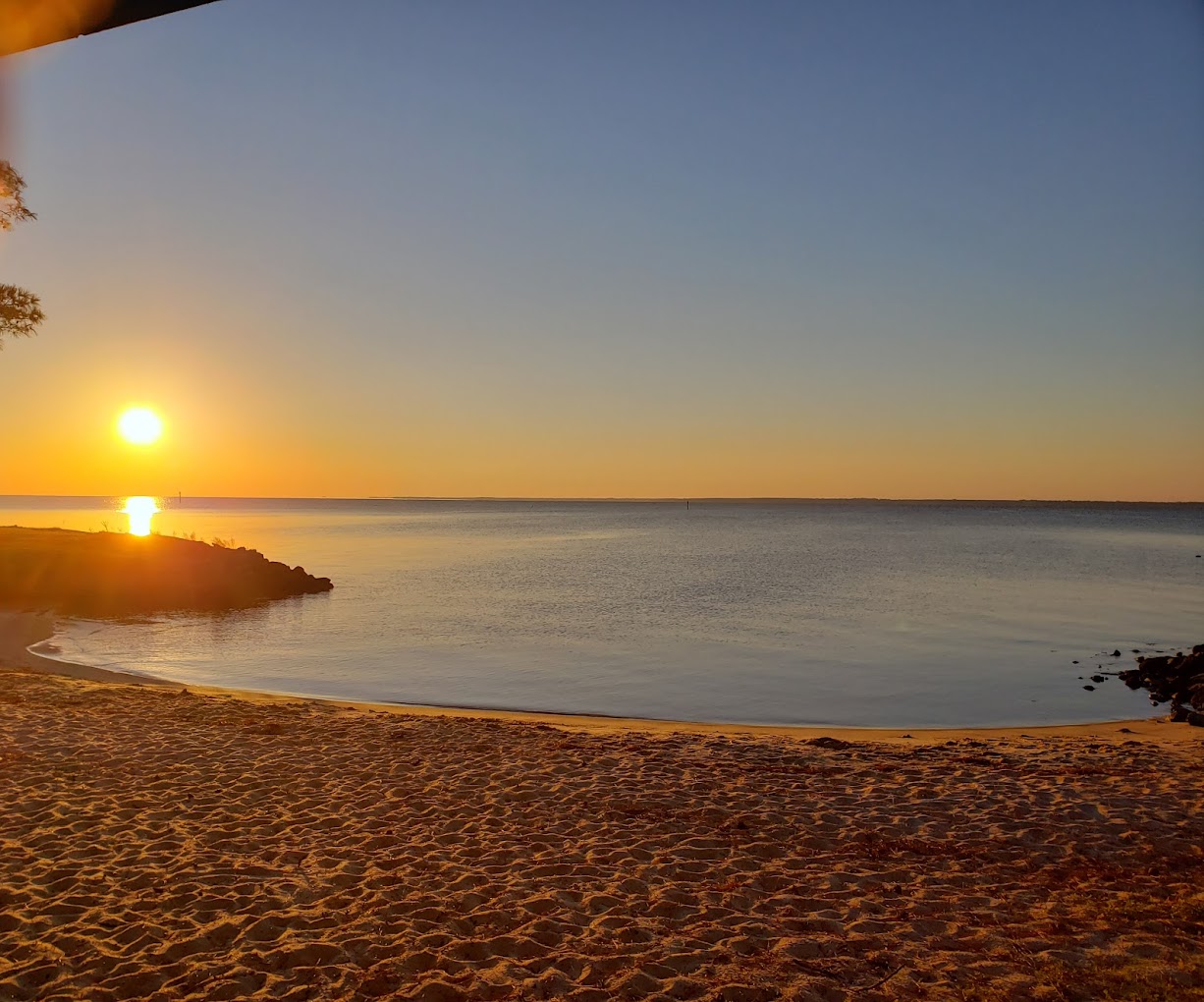 John Bond Town Beach: Pristine Inland Beach In Oriental, NC, image size:1226x1020