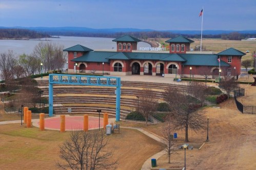 Anna's Hilltop - Bar restaurant in Fort Smith, AR