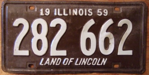 Vintage 1959 Illinois license plate with the number 282 662 and the phrase "Land of Lincoln."