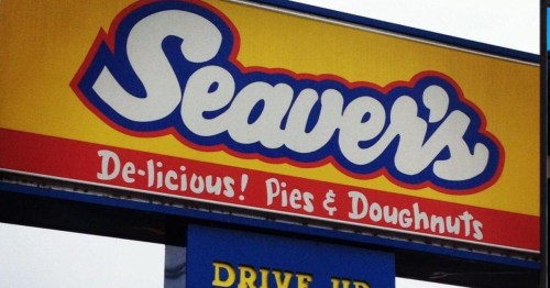 Sign for Seaver's featuring "Delicious! Pies & Doughnuts" with a "Drive Up" option below.
