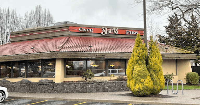 Shari's Restaurant - American restaurant in Springfield, OR