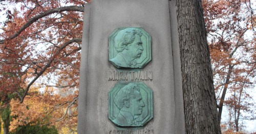 Mark Twain's headstone in NY.