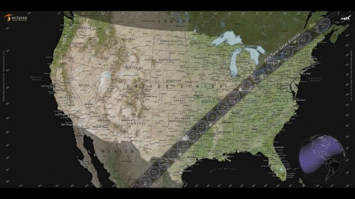 Map of the USA showing the path of a solar eclipse, with detailed state outlines and eclipse timing markers.