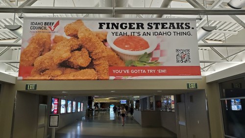Banner advertising finger steaks from the Idaho Beef Council, featuring a plate of food and a QR code.