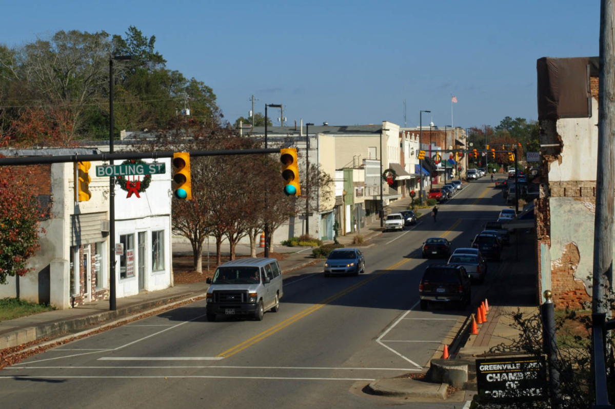 Explore Alabama's Best Small Towns on a Road Trip