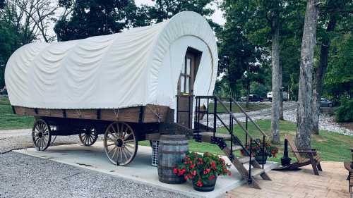 A majestic covered wagon at the Horse Cave KOA.