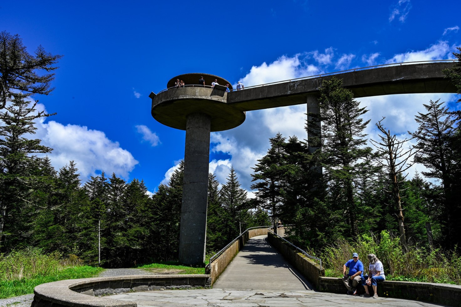 The Iconic Trail in North Carolina Everyone Should Hike Once in Their