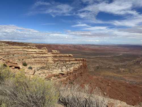 A view from the top of the Moki Dugway in Utah