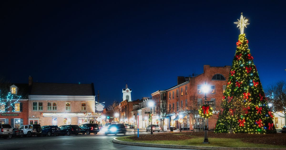 Best Christmas Towns In Pennsylvania