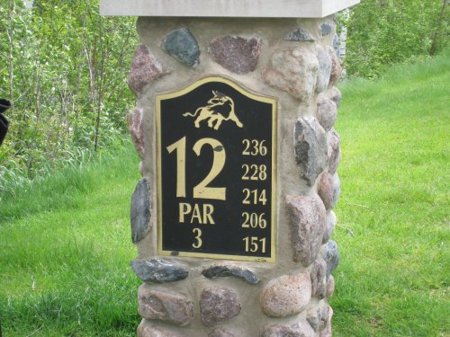A signpost in the Bull Golf Course in Sheboygan, Wisconsin.