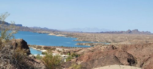 11 Gorgeous Rivers and Lakes in Arizona With Beaches