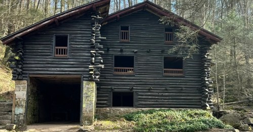 view of the historic Bordner's Cabin at Swatara State Park in Pennsylvania