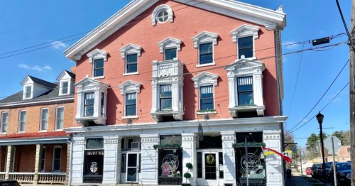 exterior of a builidng in the oldenburg historic district