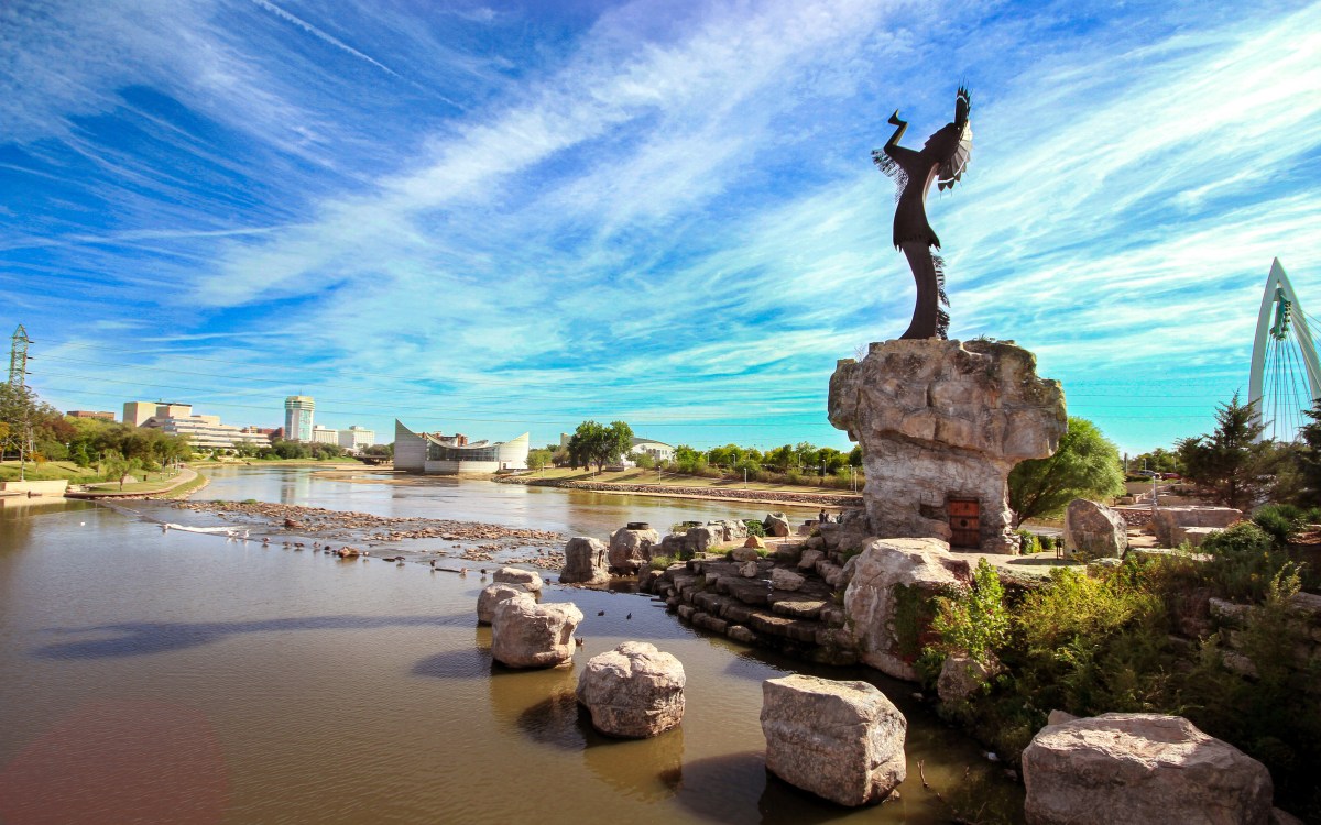 25 Things You Still Have Time Left To Do In Kansas in 2025