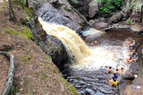 Photo source: https://www.alltrails.com/trail/us/wisconsin/amnicon-falls-and-snake-pit-falls-trail-loop/photos