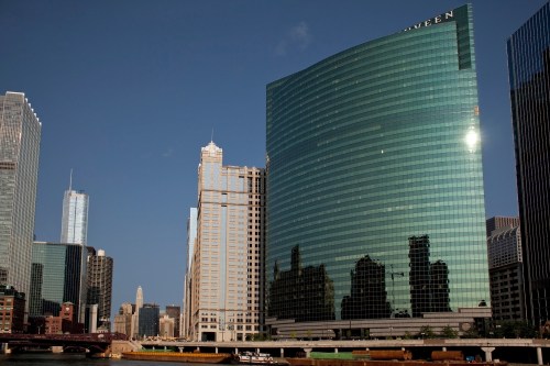 Photo source: https://stock.adobe.com/images/333-west-wacker-drive-and-other-notable-buildings-by-the-chicago-river/673747303?prev_url=detail