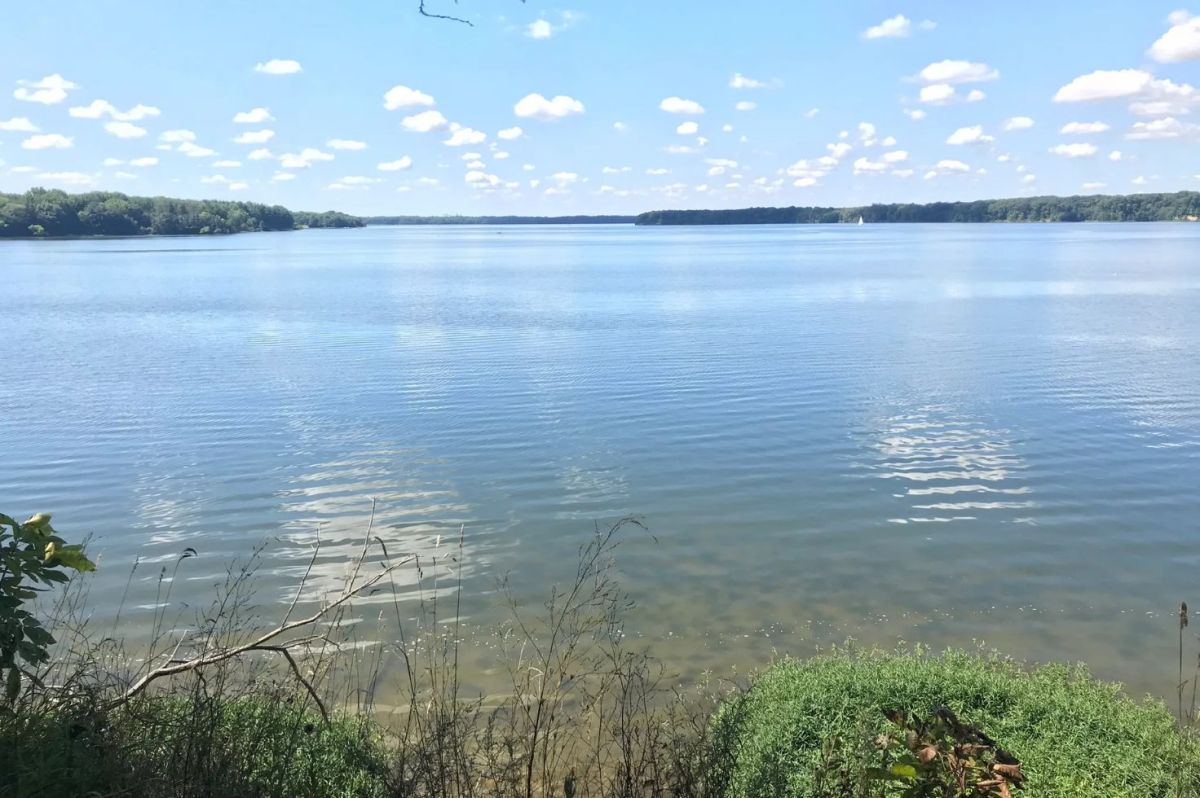Best State Park Beaches in Illinois To Visit To Close Out Summer