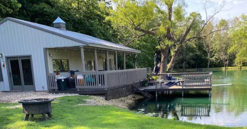 Lakefront vacation rental