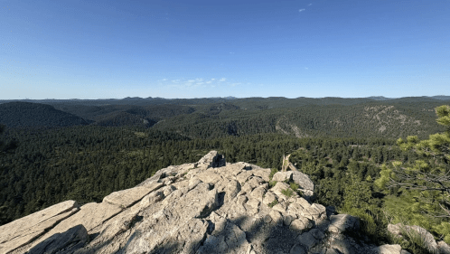 The overlook at Buzzard's Roost looks over the Black Hills National Park.