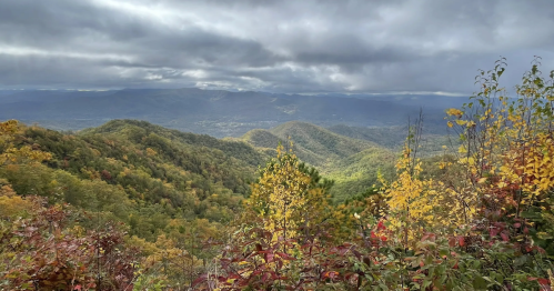 The Lonesome Pine Overlook in North Carolina on a fall day.