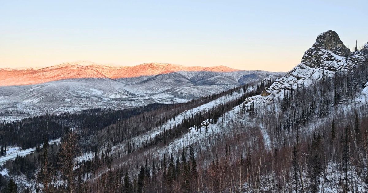 This Quiet Scenic Trail in Alaska Is Even Better in the Winter