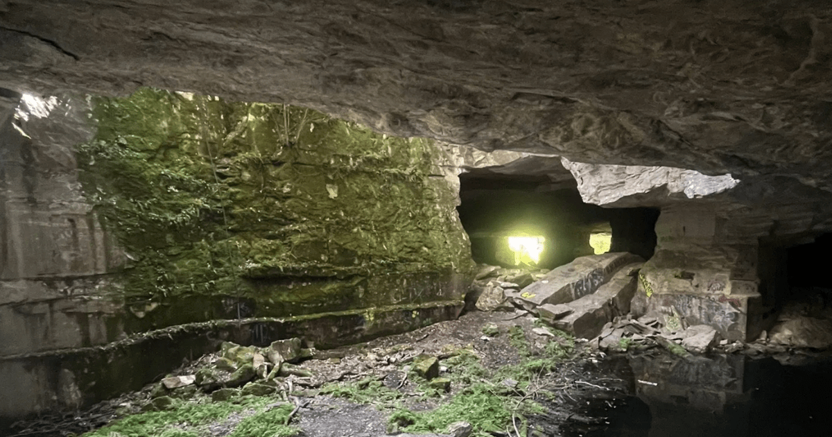 This Is the Most Claustrophobic Hike in Vermont—Would You Try It?