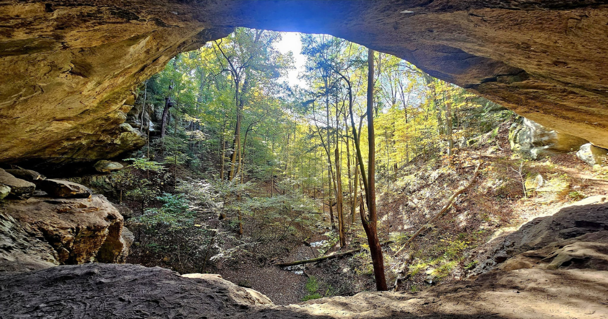 This Is the Most Claustrophobic Hike in Indiana—Would You Try It?