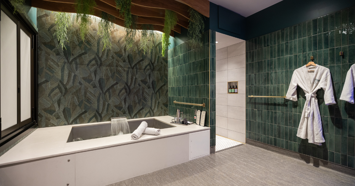 10 Vinotherapy and Beer Bath Spas Turning Wellness Into a Toast-Worthy Treat