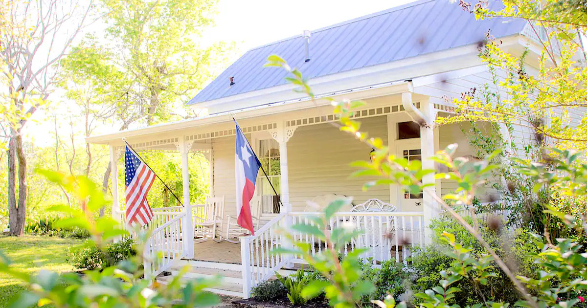 This Charming Texas Airbnb Is Straight Out of a Hallmark Movie